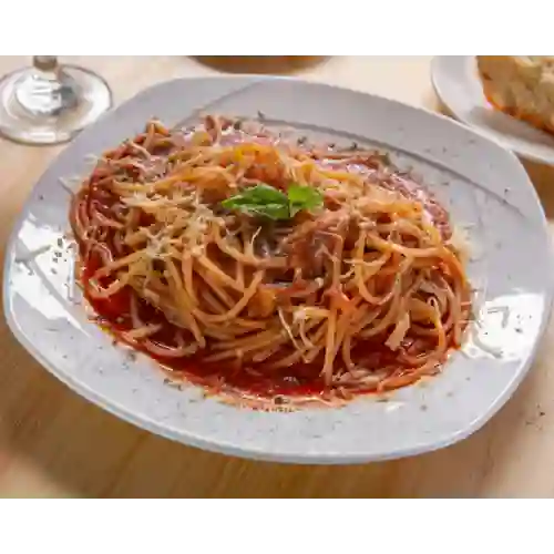 Spaghetti Al Tomate
