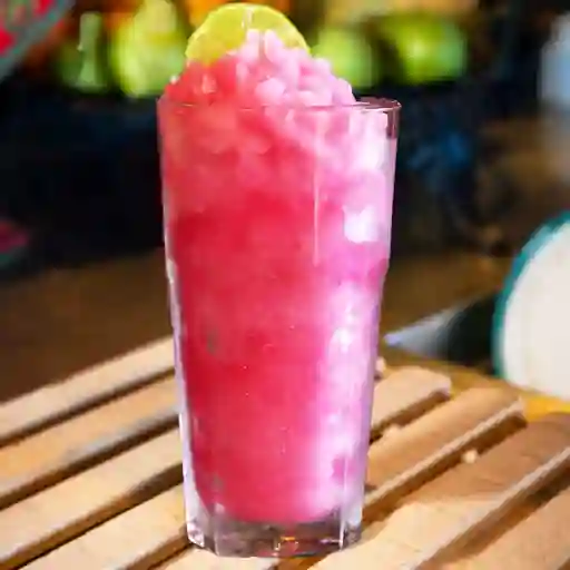 Limonada kola román