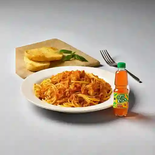 Combo Spaghetti Bolognesa Pollo +Mr. Tea Durazno 500ml