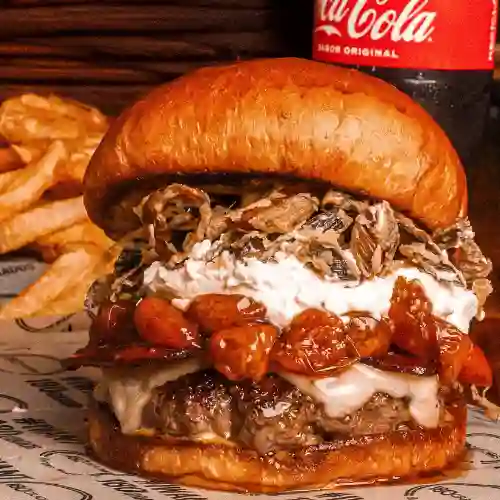 la Celestial (burger Master 2025) + Papa