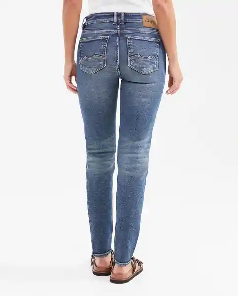 Jean Cosmo Femenino Azul Clásico Tono Oscuro Talla 6 Chevignon