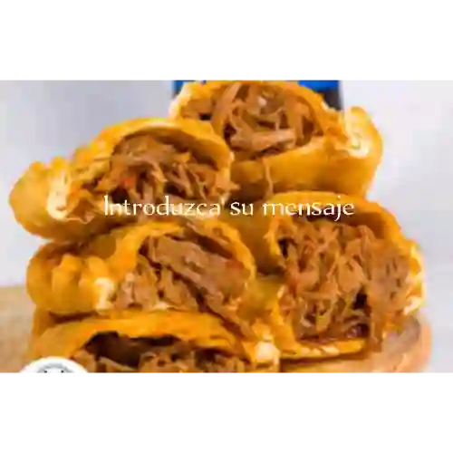 Pastelitos de Carne Mechada