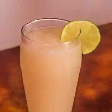 Limonada Natural (16 Onz)