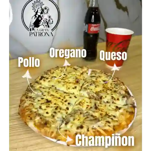Pizzeta 24 Cm de Pollo y Champiñones