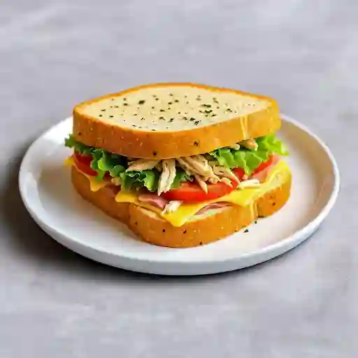 Sándwich en pan tajado