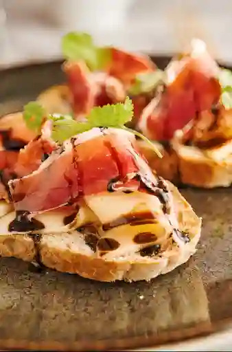 Tostada Prosciutto