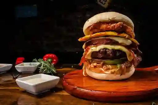 Combo Hamburguesa la 4K + Papas a la Francesa + Gaseosa 400ml