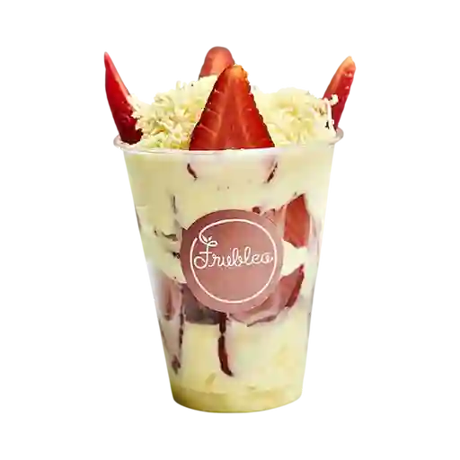 Fresas con Crema y Queso