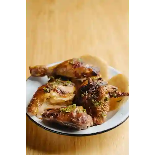 Medio Pollo con Cocacola 1,5 Litros