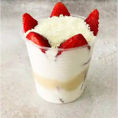 Fresas con Crema + Chocolate Blanco