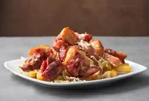 Salchipapa Chicharrona