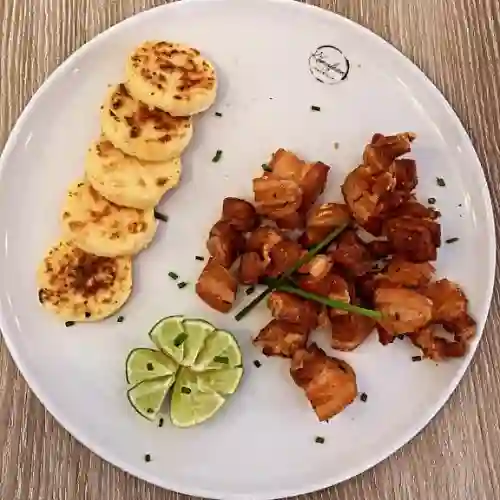 Chicharron Carnudo