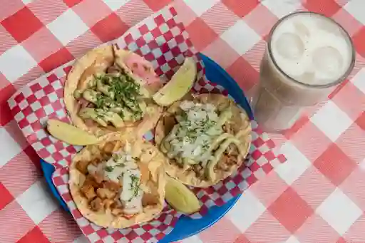Combo X3 Tacos + 1 Agua Fresca