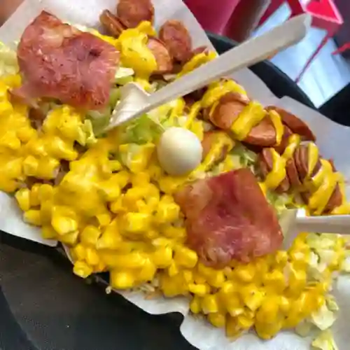 Salchipapa Mamita 1-2 Personas