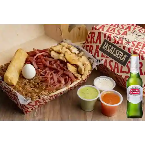 Combo Salchipapas La Salsera + Stella Artois Bot. 330ml