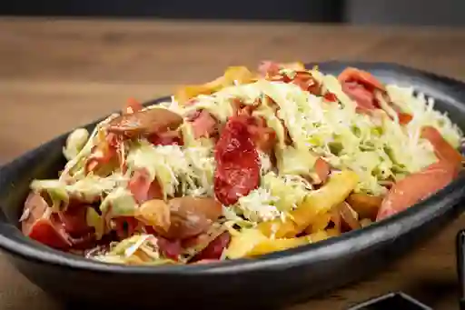 Salchipapa choripapa