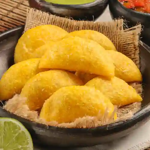 Combo X 10 Empanadas de Papa Carne