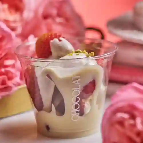 Fresas con Chocolate Blanco 9Oz