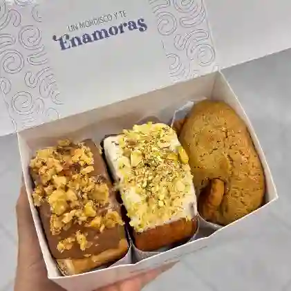 Combo Caja 2 Rolls y 1 Galleta