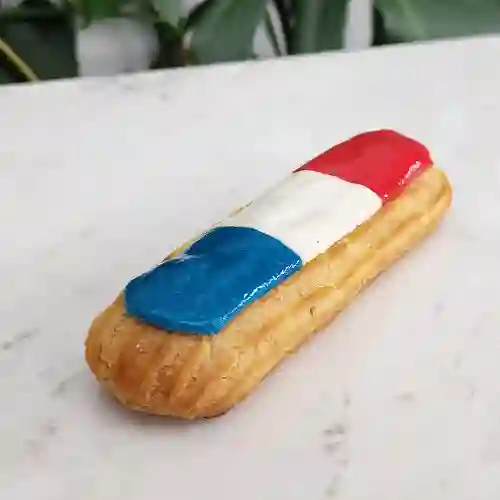 Eclair Francia