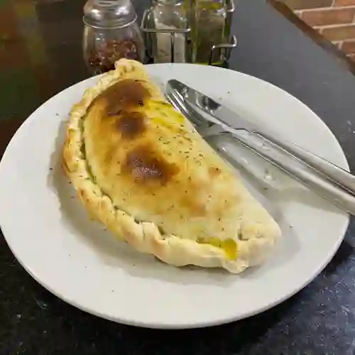 Calzone Caprichosa