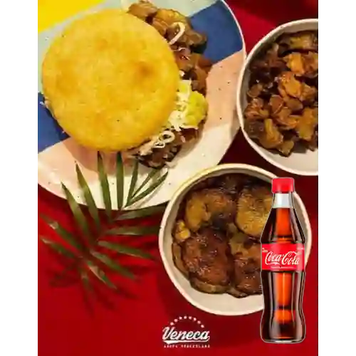 Combo Arepa Chicharrón + Coca Cola Original 300ML