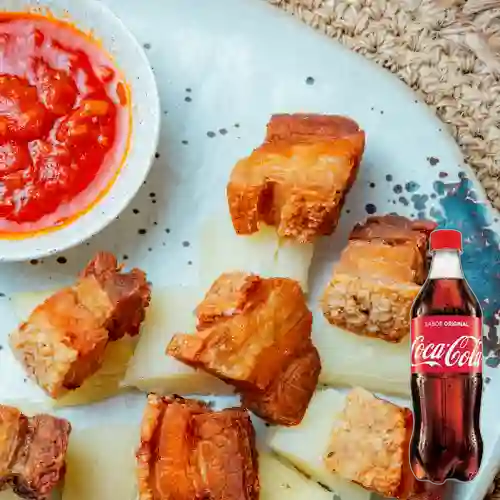 Combo Chicharrón & Yuca + Coca Cola Original 500 ml