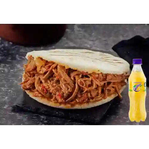 Combo Arepa de Carne Asada + Quatro Original 400ML