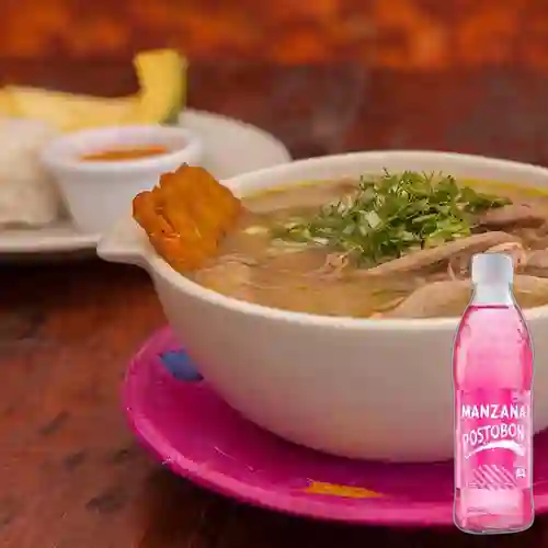 Combo Cazuelita de Patacón + Manzana 300 ml