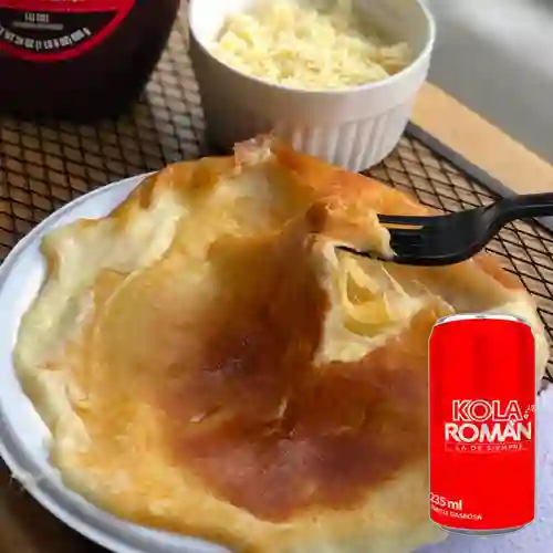 Combo Arepa de Queso Mozzarella + Kola Roman