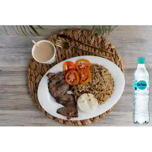 Combo Calentado con Carne + Brisa Sin Gas 600ML