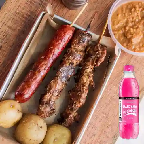Combo Chuzo de Chorizo + Manzana Postobon 500 ml