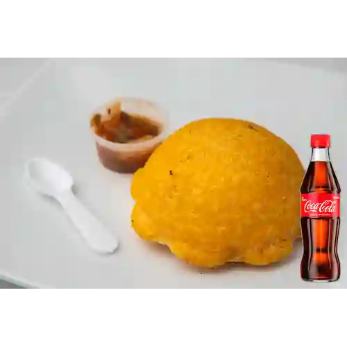 Combo Pastel de Pollo + Coca Cola Original 300ML