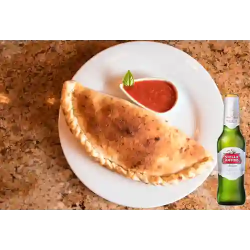 Combo Calzone Charcutería + Stella Artois Bot. 330ml