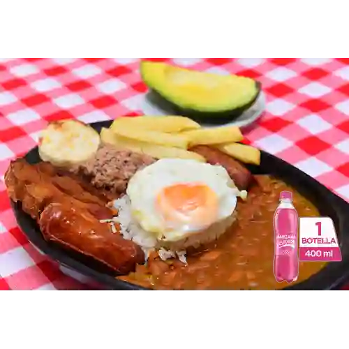 Combo Bandeja Paisa + Postobón Manzana 400 ml