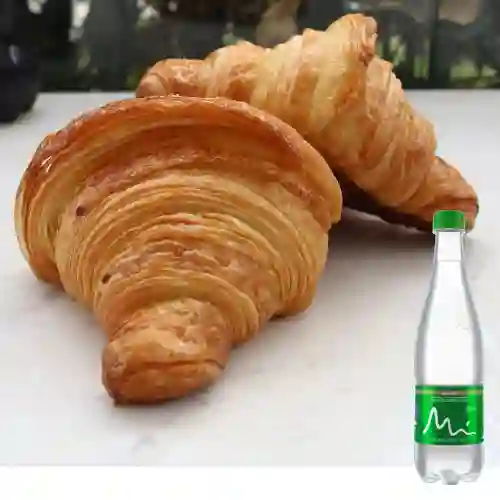 Combo 2 Croissant Mantequilla +Manantial C/gas 600ML