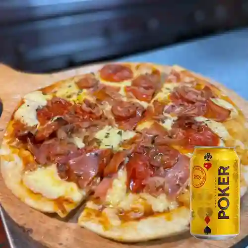 Combo Pizza de Pollo&Pepperoni + Poker Lta 330ml