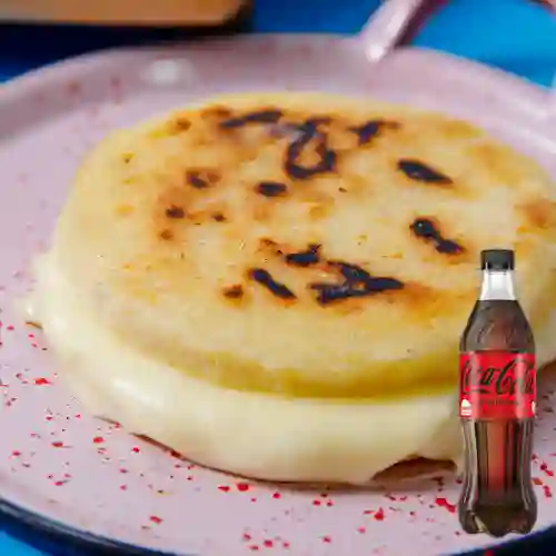 Combo Arepa Llenita de Queso + Coca Cola Zero