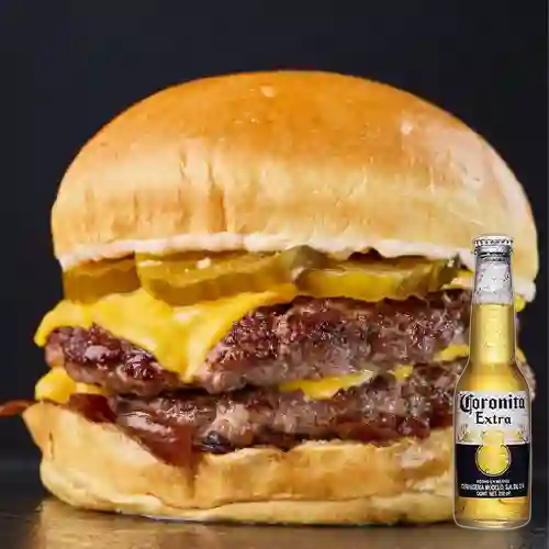 Combo Cheese Burguer + Cerveza Coronita Bot. 210ml