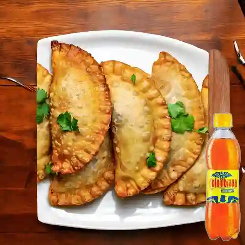 Combo Pastel de Pollo y Queso + Colombiana 250 ml