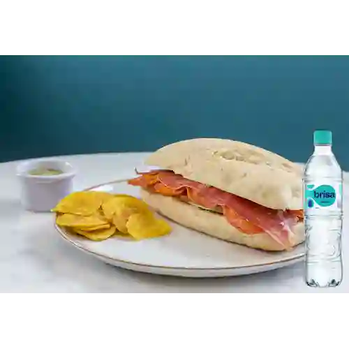 Combo Sándwich Español + Brisa Sin Gas 600ML