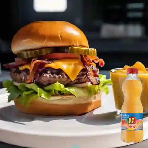 Combo Burger Americana + Jugo Hit Mango 500 ml