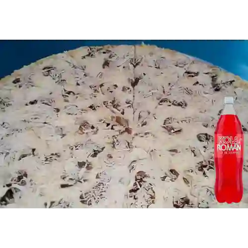 Pizza de Pollo&Champiñón Médium +Kola Roman 1.5 Lt