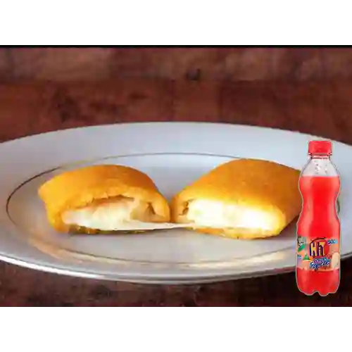 Combo Empanada de Queso y Pollo + Hit Tropical 500 ml