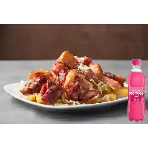 Combo Salchipapa Chicharrona + Postobón Manzana 250 ml