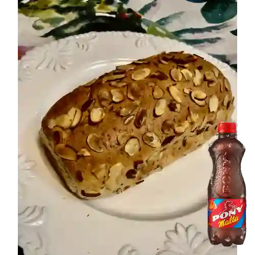 Combo Pan de Almendra + Pony Malta 300 ml