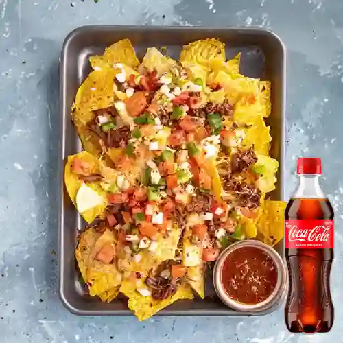 Combo Nachos de Birria + Coca Cola Original 400 ml