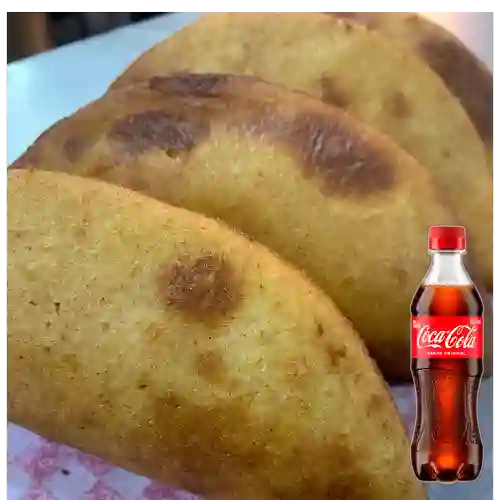 Combo Queso Blanco + Coca Cola Original 400Ml