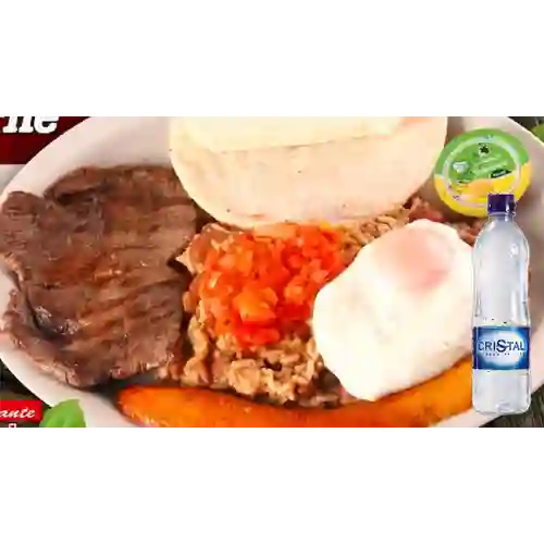 Combo Calentado con Carne + Cristal Sin Gas 500 ml