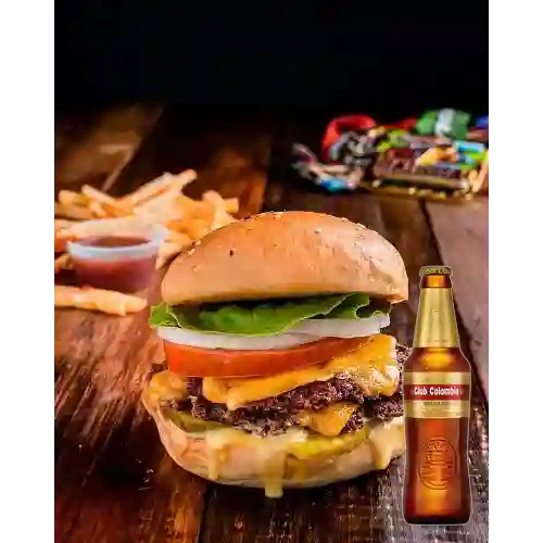 Combo Double Smashed Burger + Club Col. Dorada 330ml